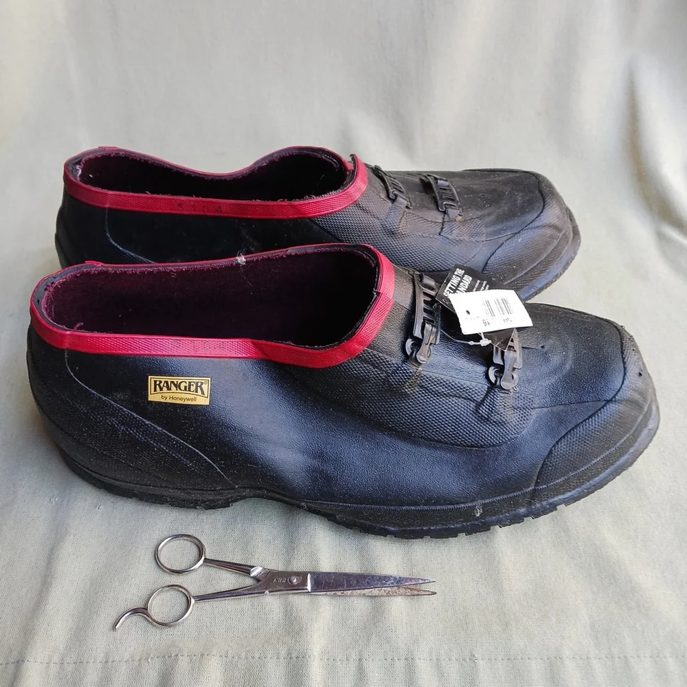 Ranger By Honeywell Black Rubber Overboot Size 16